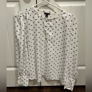 Ann Taylor Blouse Off White Floral Long Sleeve Button Henley Shirt Top Medium